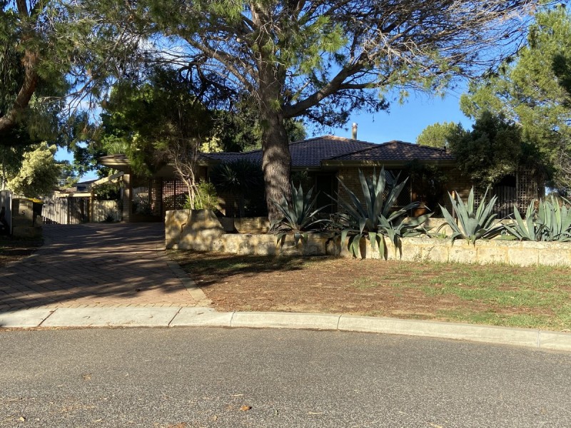 5 Hardy Court, Two Rocks WA 6037