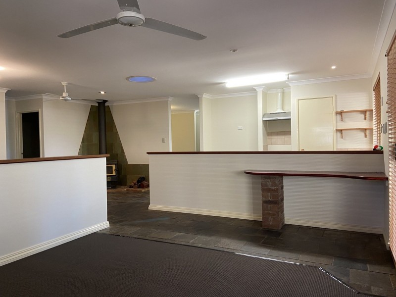 5 Hardy Court, Two Rocks WA 6037