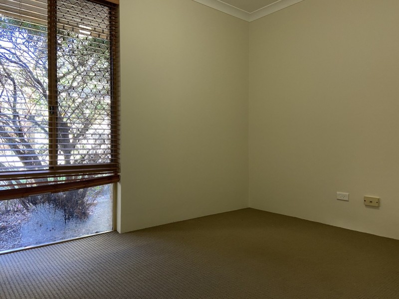 5 Hardy Court, Two Rocks WA 6037