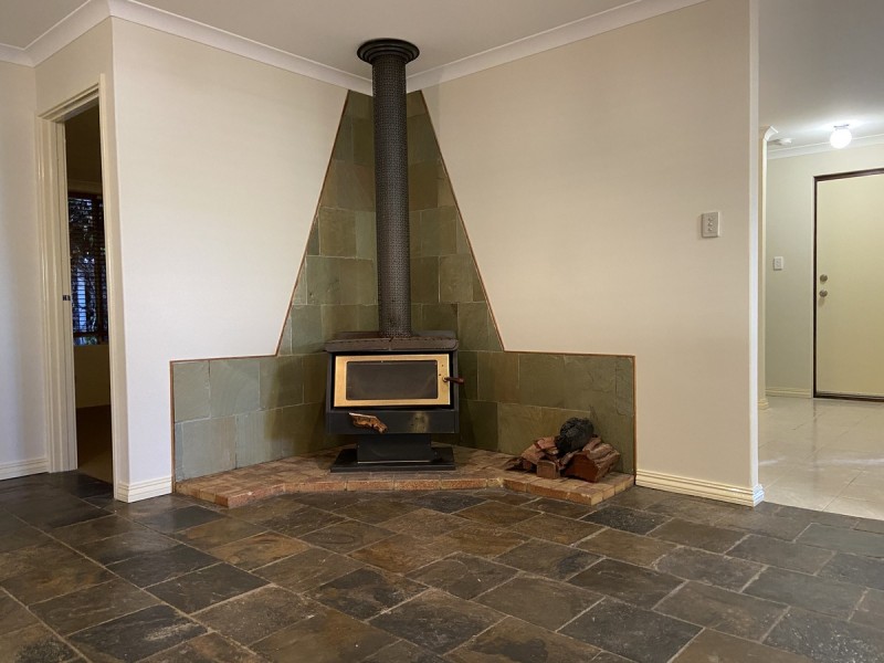 5 Hardy Court, Two Rocks WA 6037