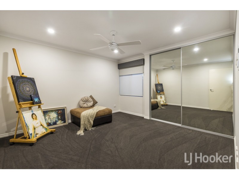 2 Navajo Way, Eglinton WA 6034