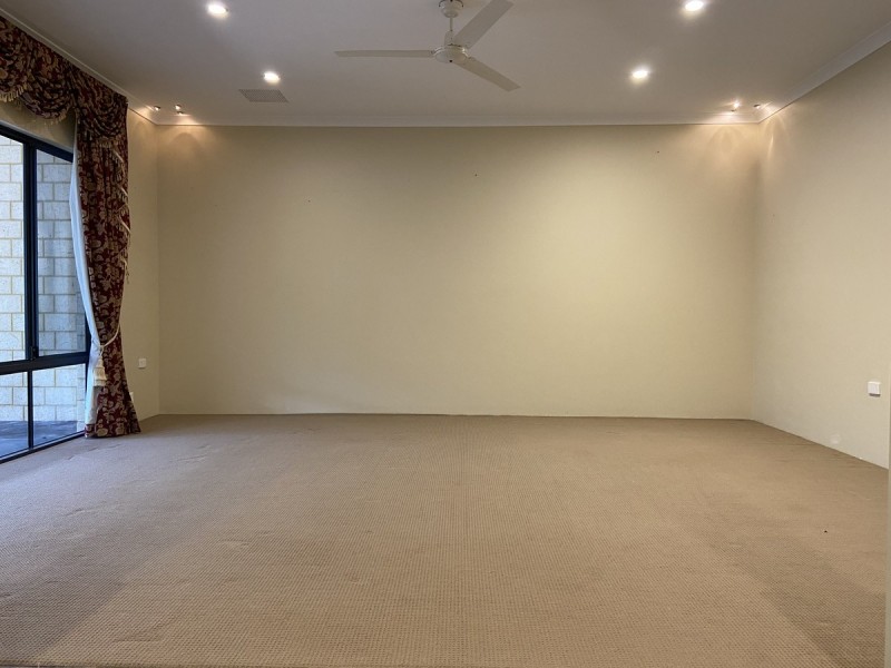 167 Harvest Circle, Two Rocks WA 6037