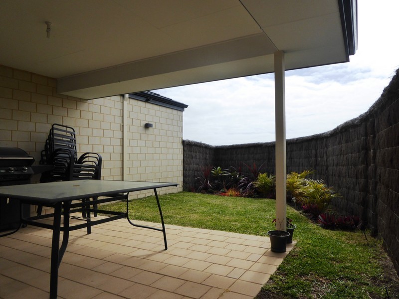 23 Randstone Parade, Butler WA 6036