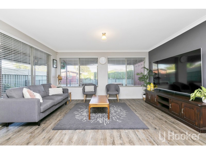 5 Tumut Place, Merriwa WA 6030