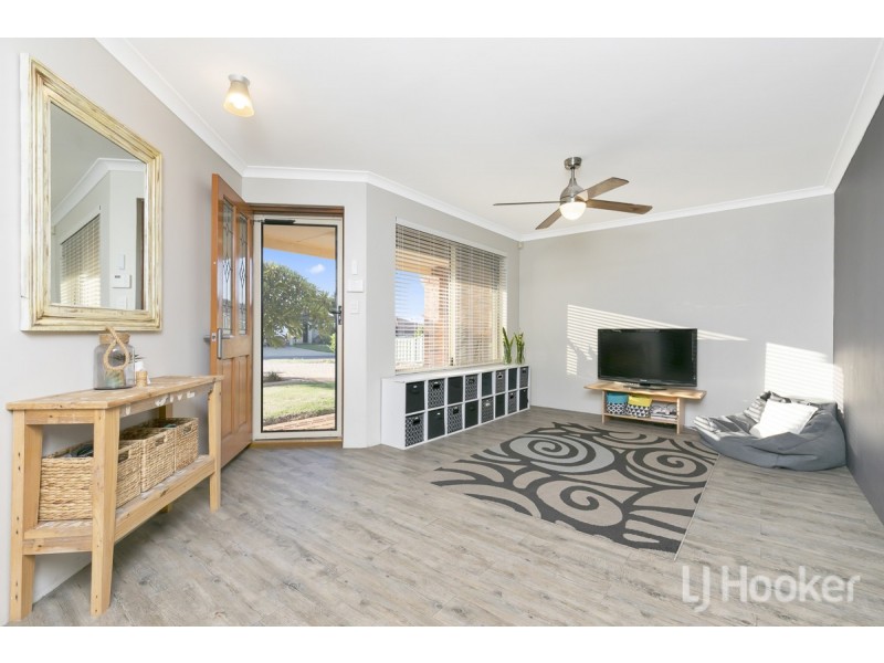 5 Tumut Place, Merriwa WA 6030