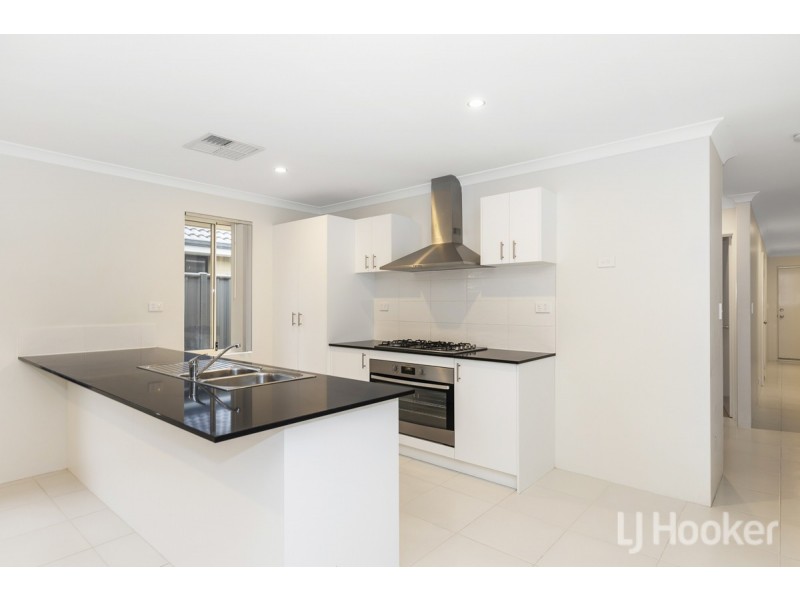 7 Yanga Lane, Yanchep WA 6035