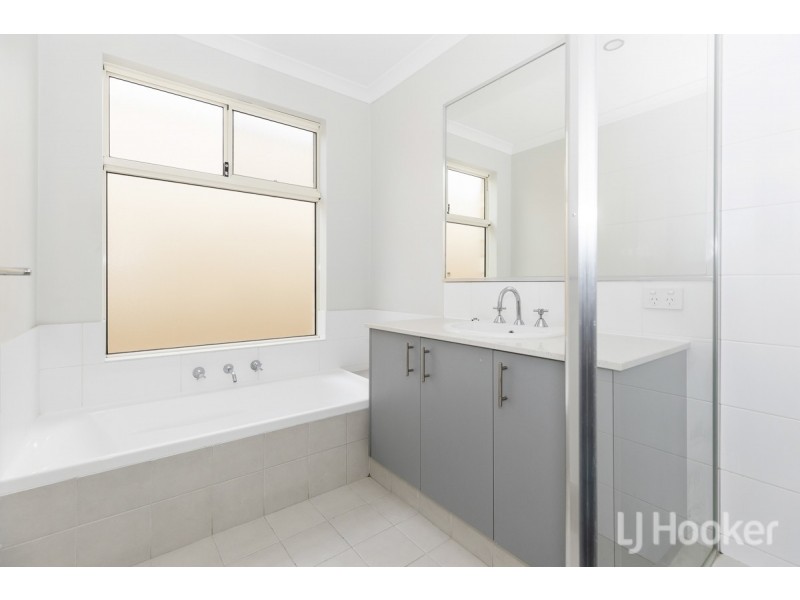 7 Yanga Lane, Yanchep WA 6035