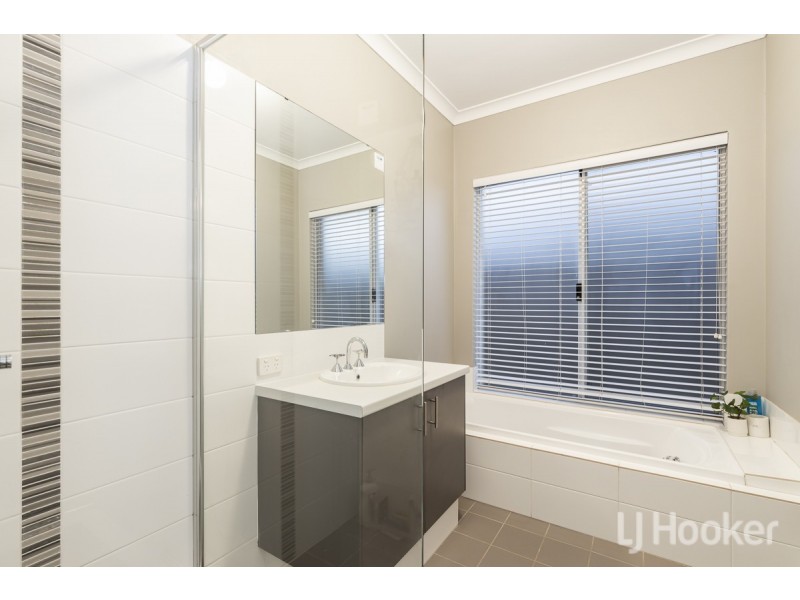 55 Seagrass Street, Yanchep WA 6035