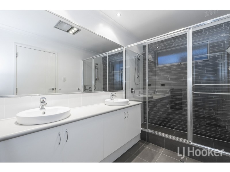 31 Starboard Road, Yanchep WA 6035