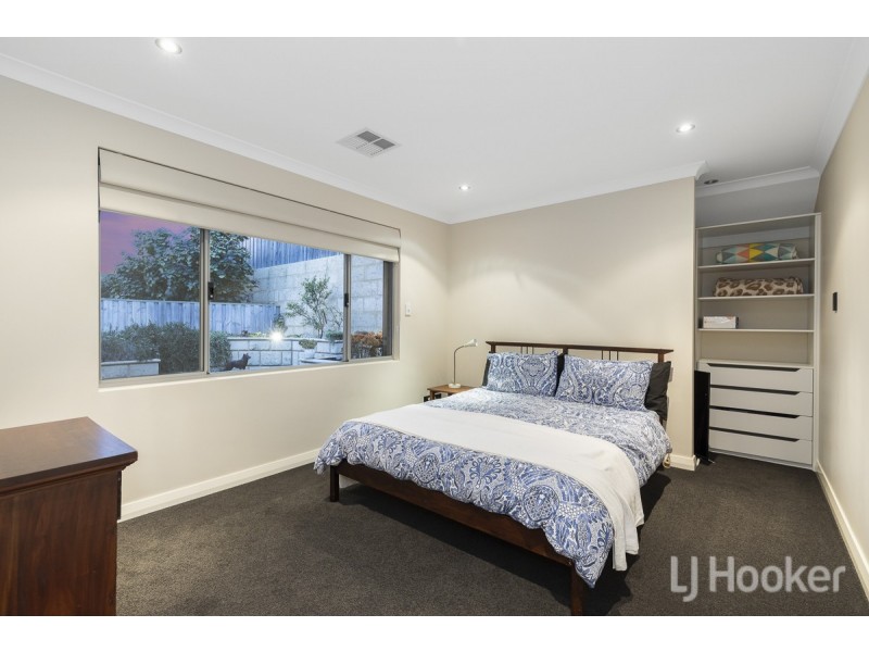 31 Starboard Road, Yanchep WA 6035