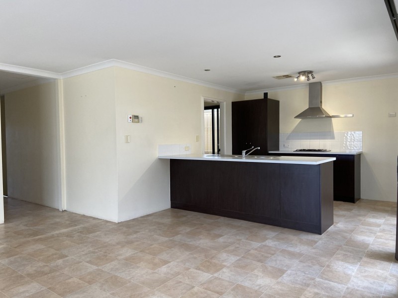 2 Pixie Place, Two Rocks WA 6037