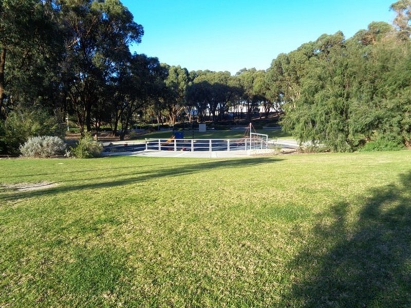 21 Windy Lane, Yanchep WA 6035