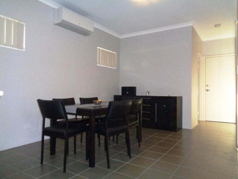 21 Windy Lane, Yanchep WA 6035