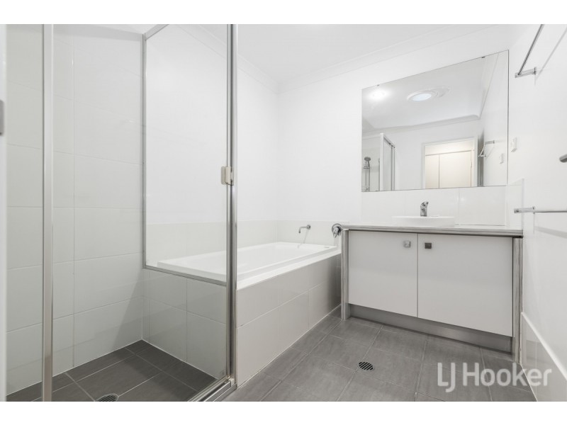 22 Nullarbor Avenue, Yanchep WA 6035