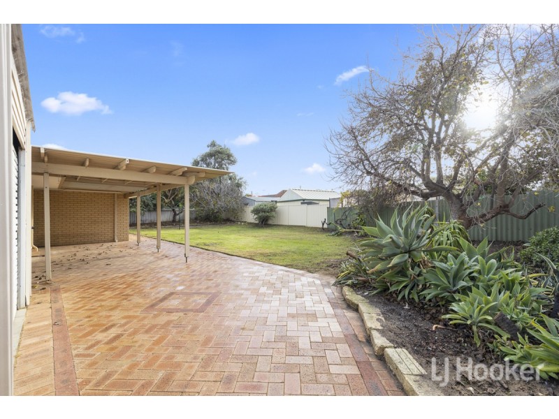 9 Gregory Court, Two Rocks WA 6037