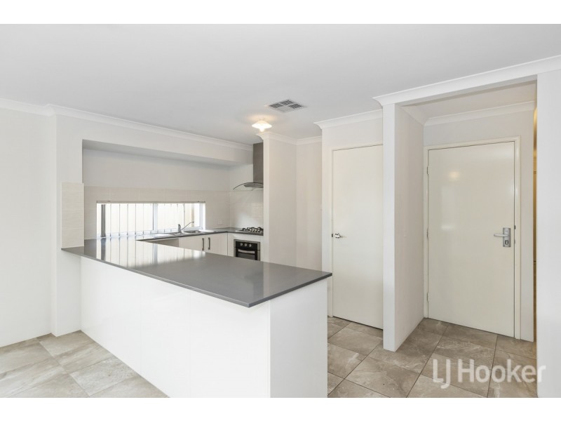 9 Mulloway Street, Two Rocks WA 6037