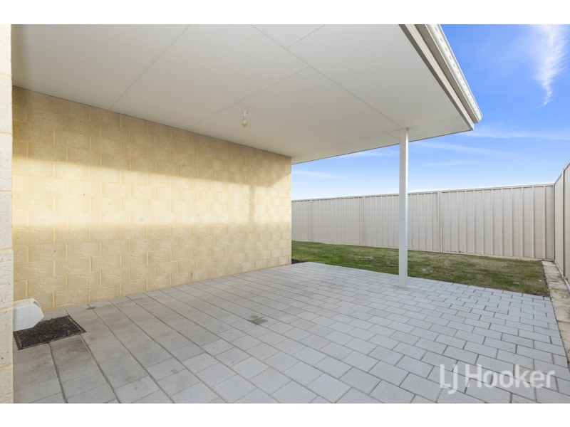 9 Mulloway Street, Two Rocks WA 6037