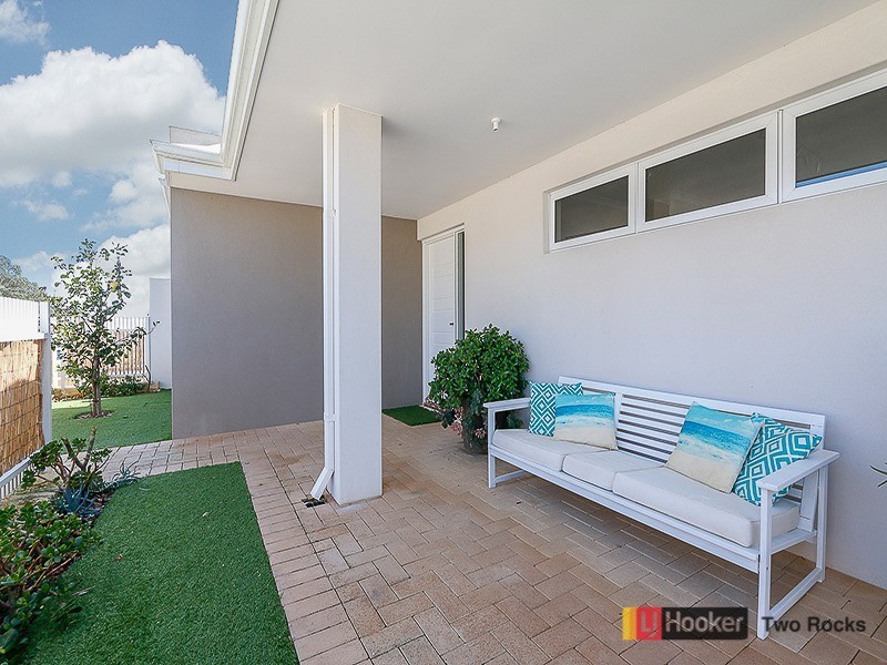 35 Seagrass Street, Yanchep WA 6035