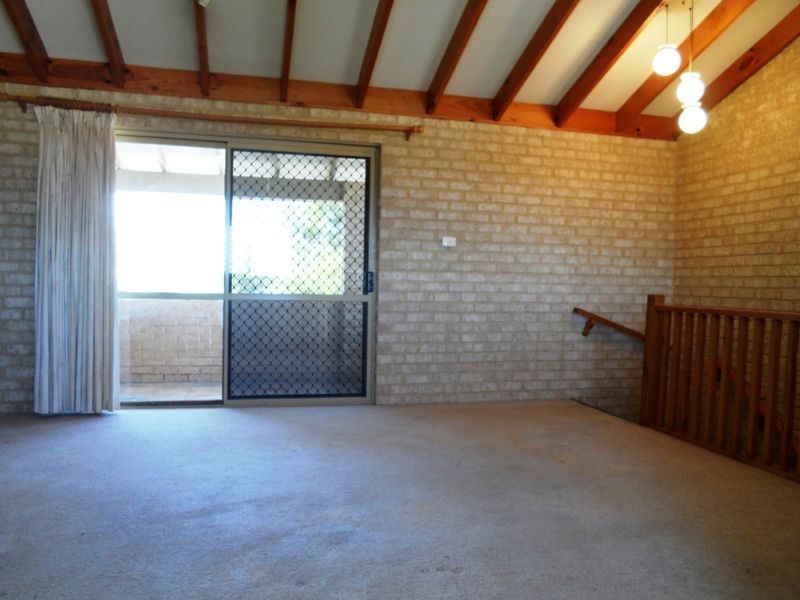 11 Springhill Place, Two Rocks WA 6037