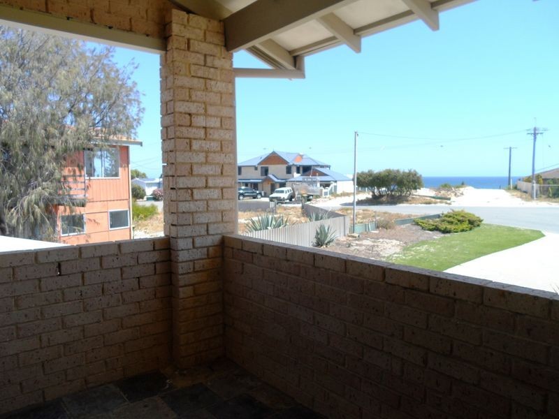 11 Springhill Place, Two Rocks WA 6037