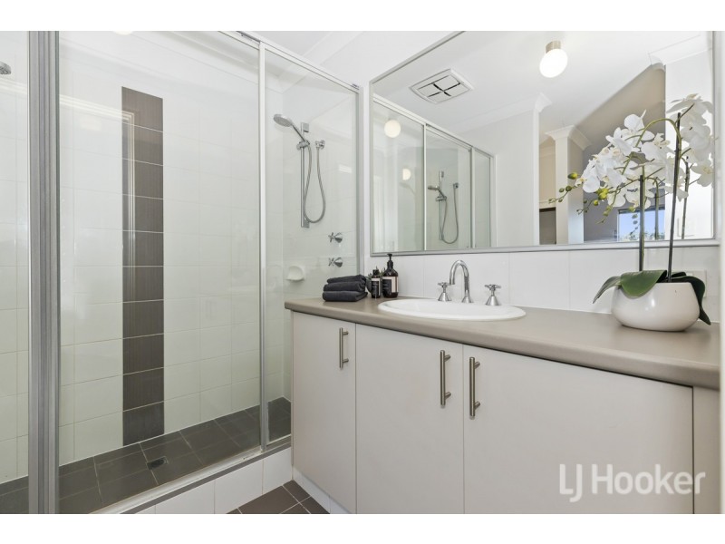 68 Skysail Avenue, Alkimos WA 6038