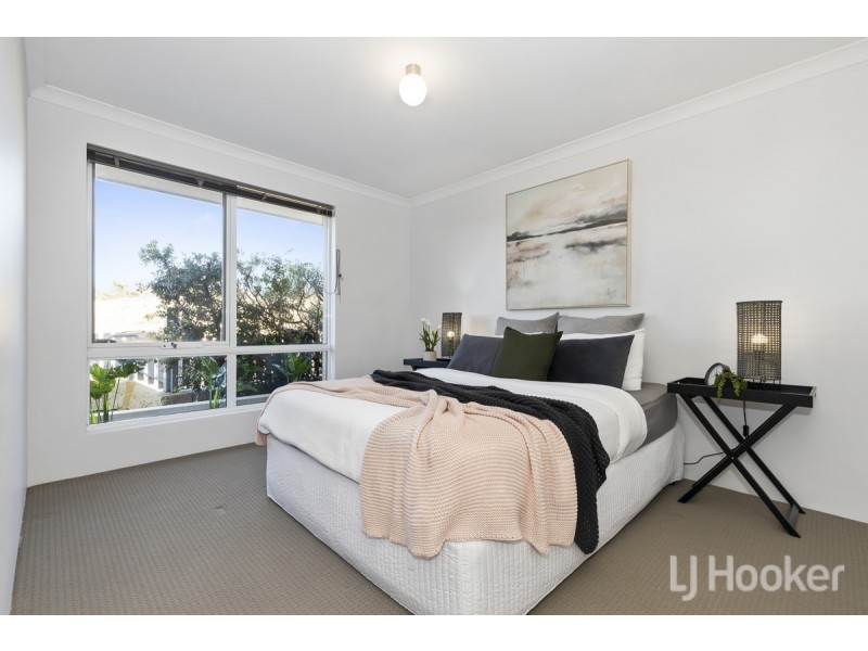 68 Skysail Avenue, Alkimos WA 6038