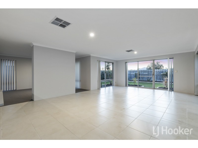 23 Current Street, Yanchep WA 6035