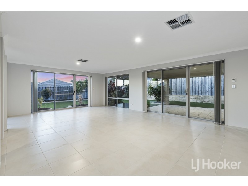 23 Current Street, Yanchep WA 6035