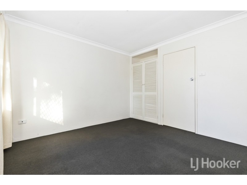 4 Shirlock Street, Two Rocks WA 6037