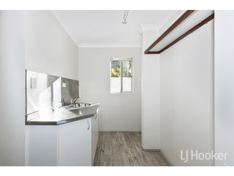 4 Shirlock Street, Two Rocks WA 6037