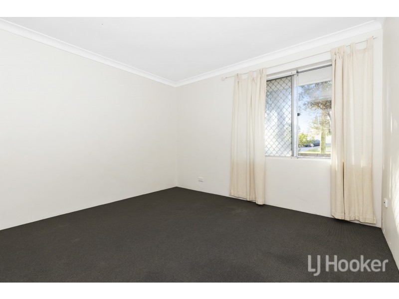 4 Shirlock Street, Two Rocks WA 6037