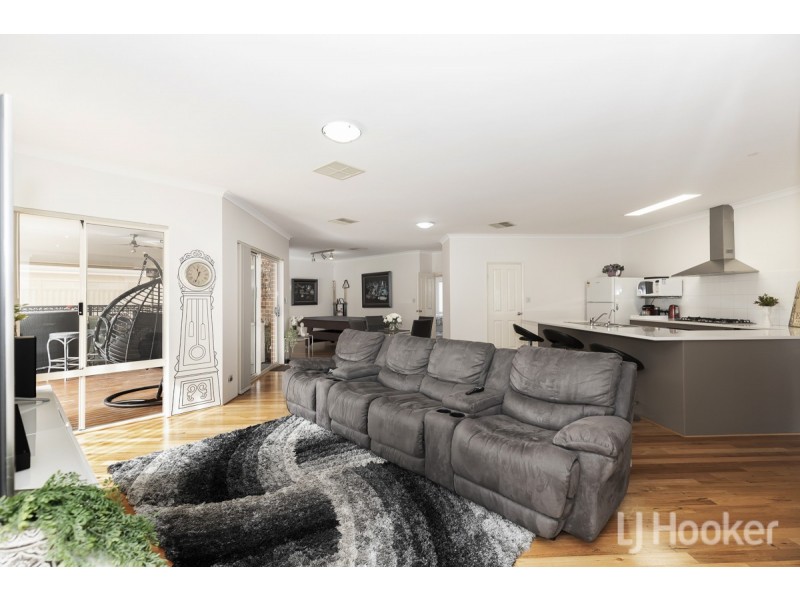 22 Newbury Way, Alkimos WA 6038