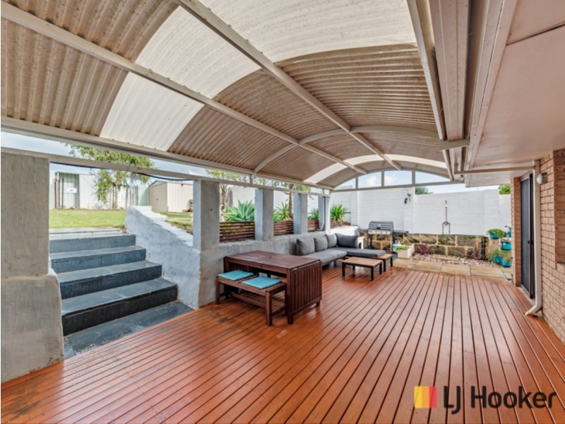 85 Moorpark Avenue, Yanchep WA 6035