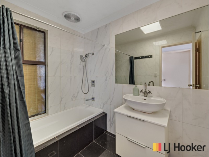 85 Moorpark Avenue, Yanchep WA 6035