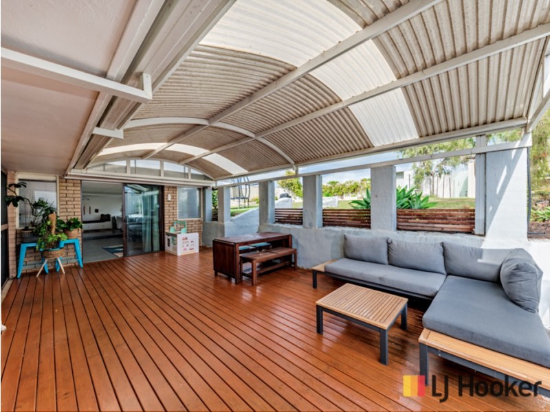 85 Moorpark Avenue, Yanchep WA 6035