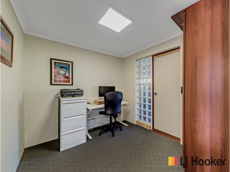 85 Moorpark Avenue, Yanchep WA 6035