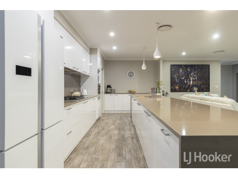 70 Parkland Drive, Yanchep WA 6035