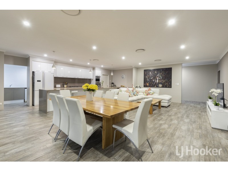 70 Parkland Drive, Yanchep WA 6035