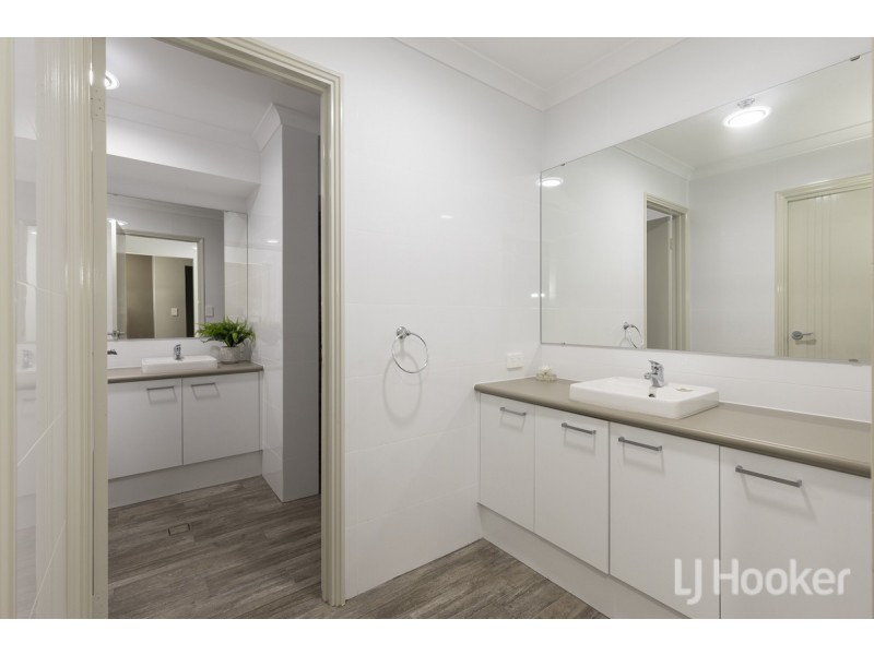 70 Parkland Drive, Yanchep WA 6035