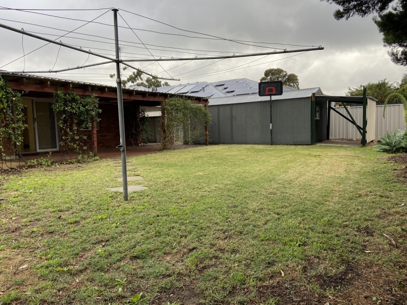 48 Blaxland Avenue, Padbury WA 6025