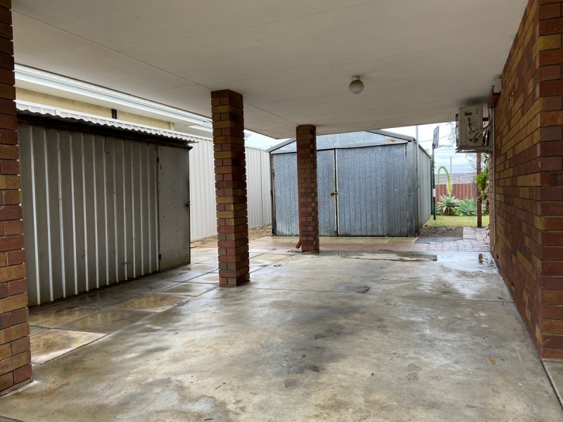 48 Blaxland Avenue, Padbury WA 6025