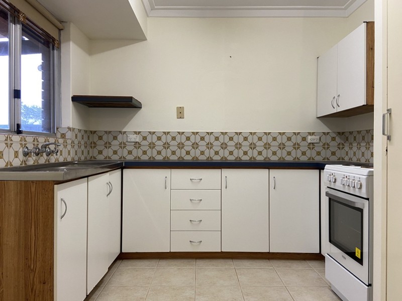 48 Blaxland Avenue, Padbury WA 6025