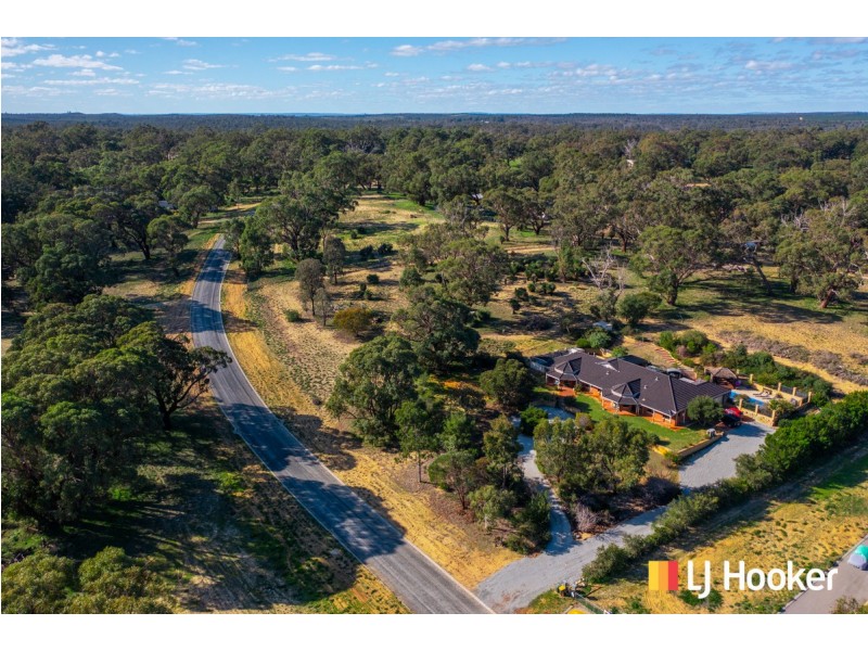 28 Birdsong Gate, Two Rocks WA 6037