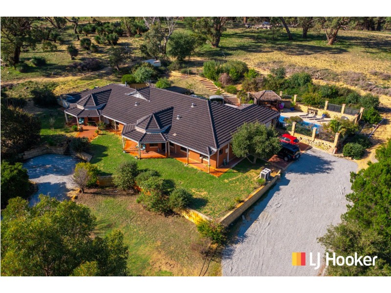 28 Birdsong Gate, Two Rocks WA 6037