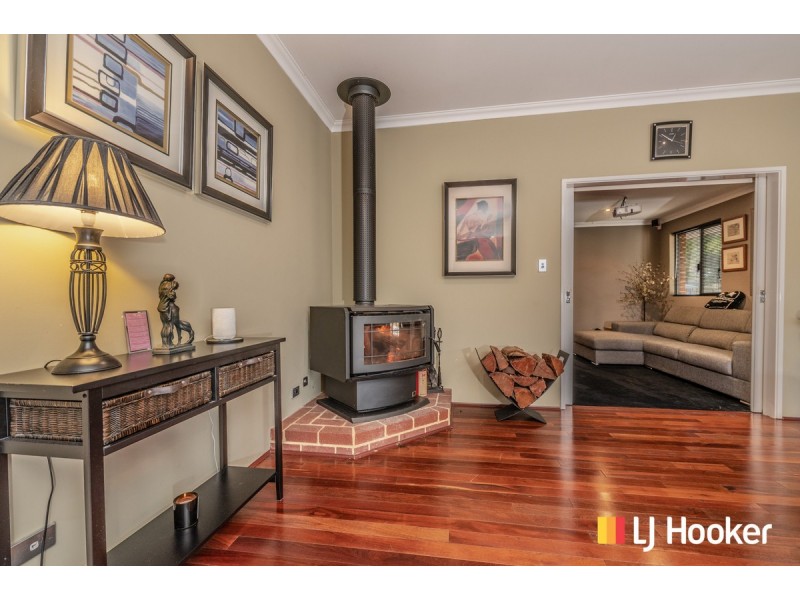 28 Birdsong Gate, Two Rocks WA 6037