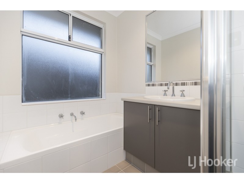 29 Seagrass Street, Yanchep WA 6035