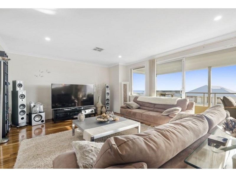 31 Seadrift Street, Yanchep WA 6035