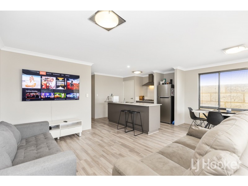 70 Skysail Avenue, Alkimos WA 6038