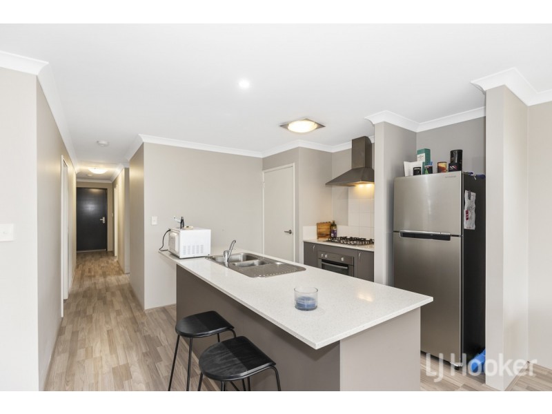 70 Skysail Avenue, Alkimos WA 6038