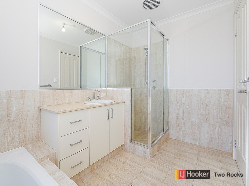 23 Mullins Way, Yanchep WA 6035